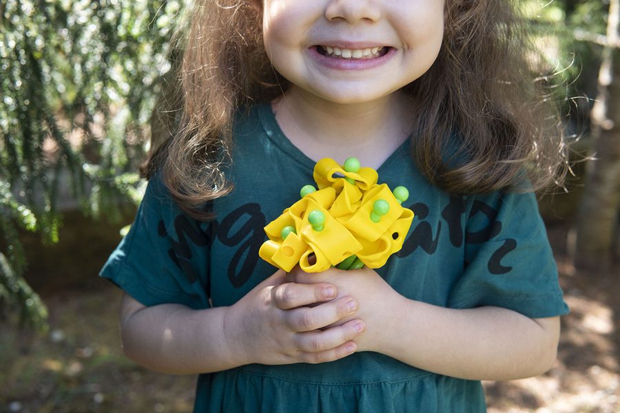 Flower Bouquet, a toy made with Toyi